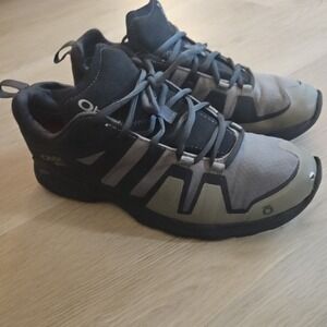 Oboz Arete Low Men's Shoe Shadow/Sulfur Mens Size 9 Hiking Sneaker